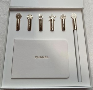 CHANEL DREAM CHASER ノベルティ メモ pencil cap Chanel Stationery | eBay