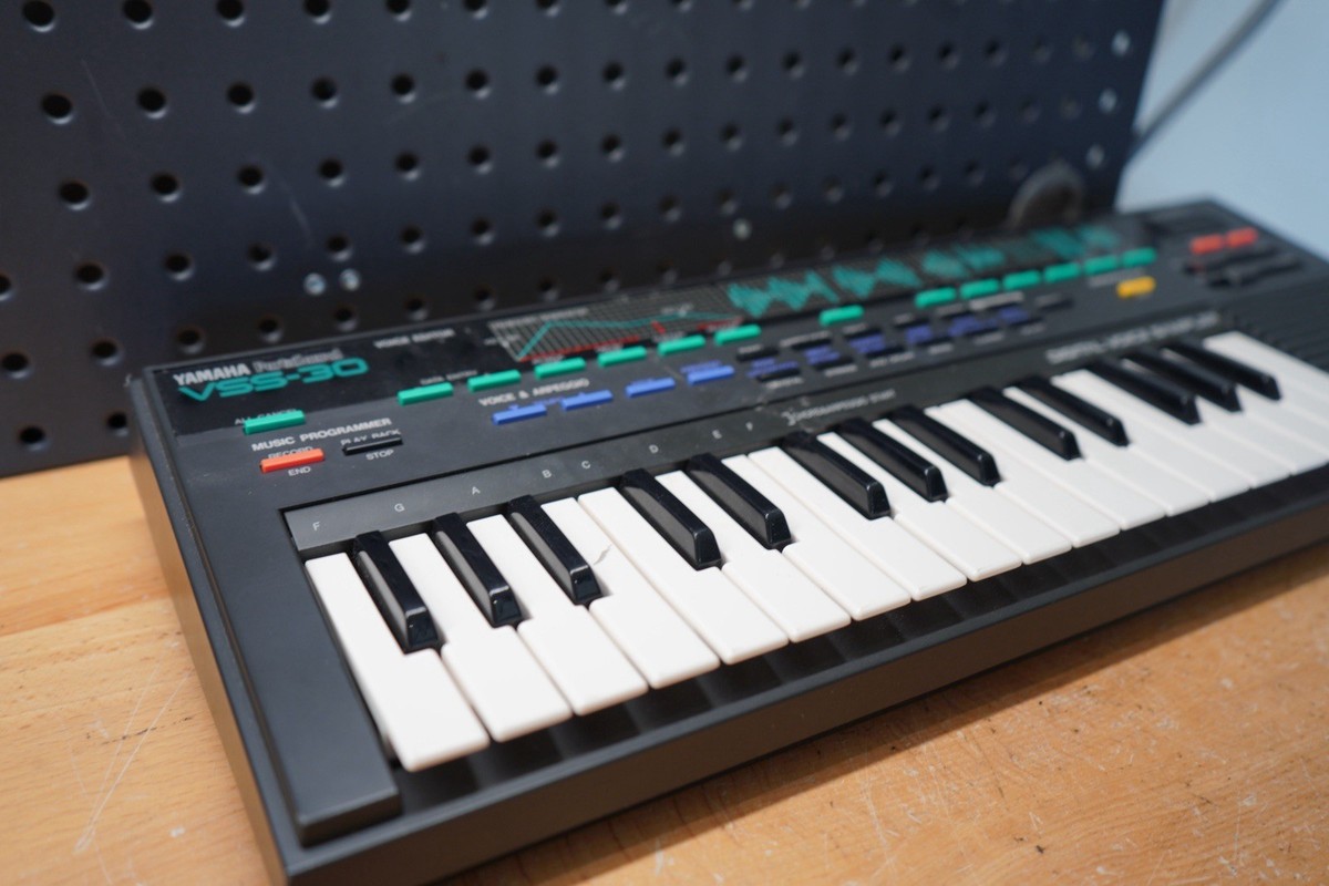 【グッディージャパン】YAMAHA Porta Sound VSS-30 Yamaha VSS-30 PortaSound Digital Voice Sampler Vintage