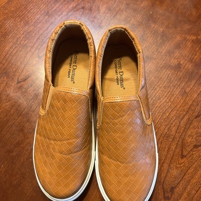 Pierre Dumas Women s Traveler Loafer Size 9