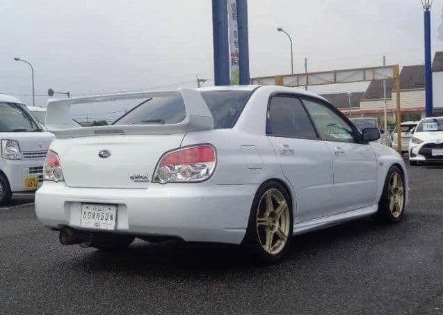  Subaru Impreza 2.0 EJ20 Automatic 4wd ULEZ Compliance Petrol Automatic - Image 2 of 4