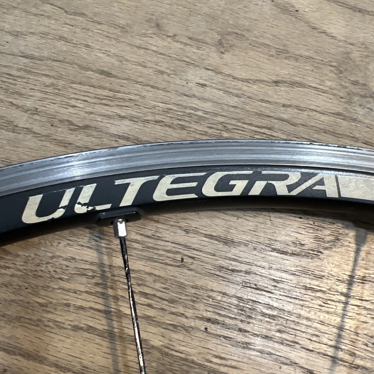 Shimano Ultegra WH-6700 Alloy Tubeless Rim Brake Wheel