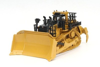 DIECAST MASTERS - construction machine with TKN design - CAT D11 - 1/87 - DCM85777