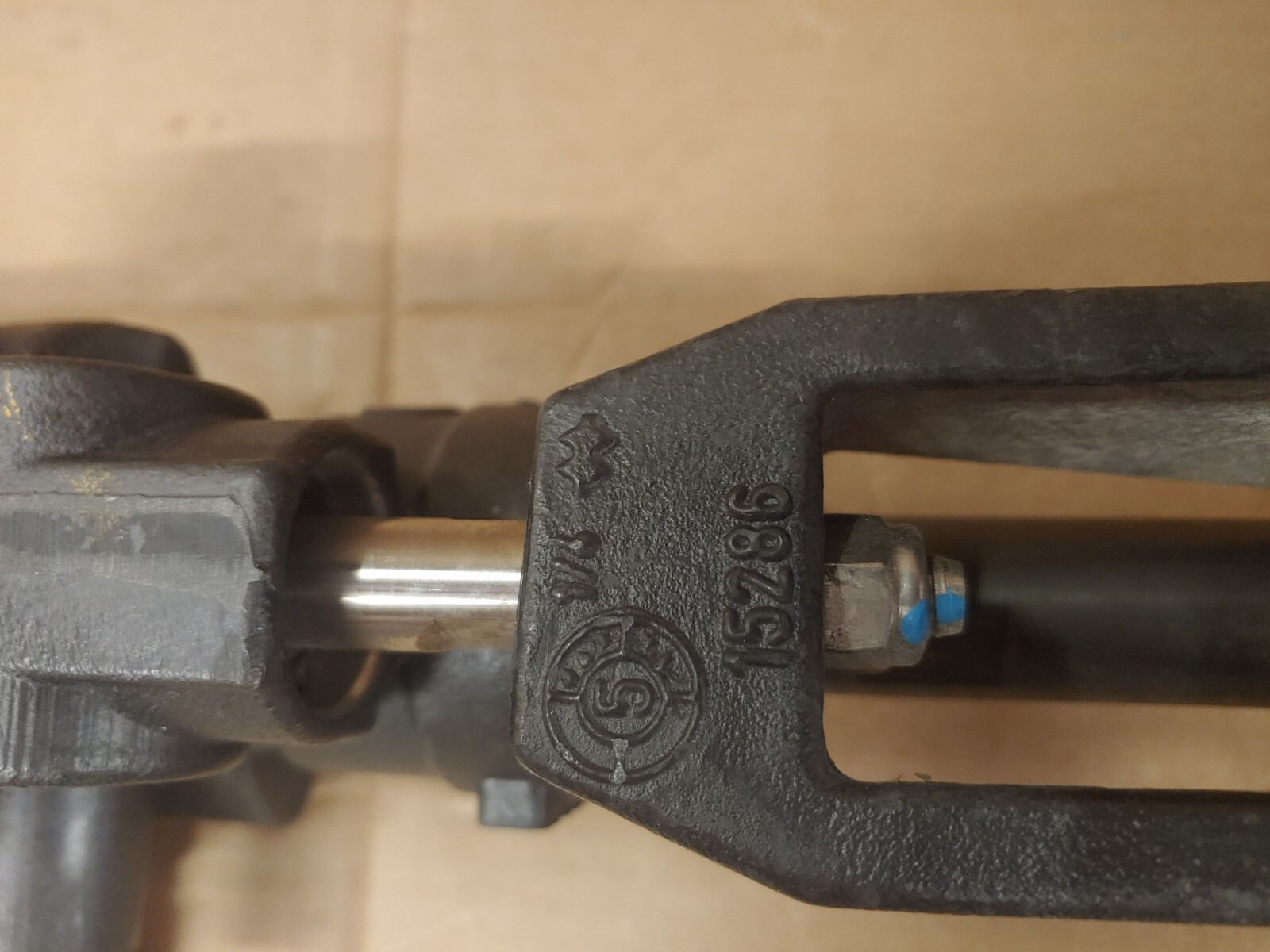 OEM Mercury Hydraulic Steering Cylinder 866200 8m0059453 for sale 