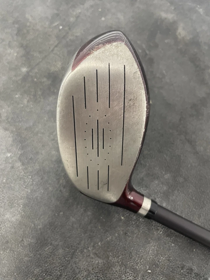 Wilson Beta Titanium Deep Red Fat Shaft Driver Grafalloy Pro Lite Regular 365cc - Image 3 of 4