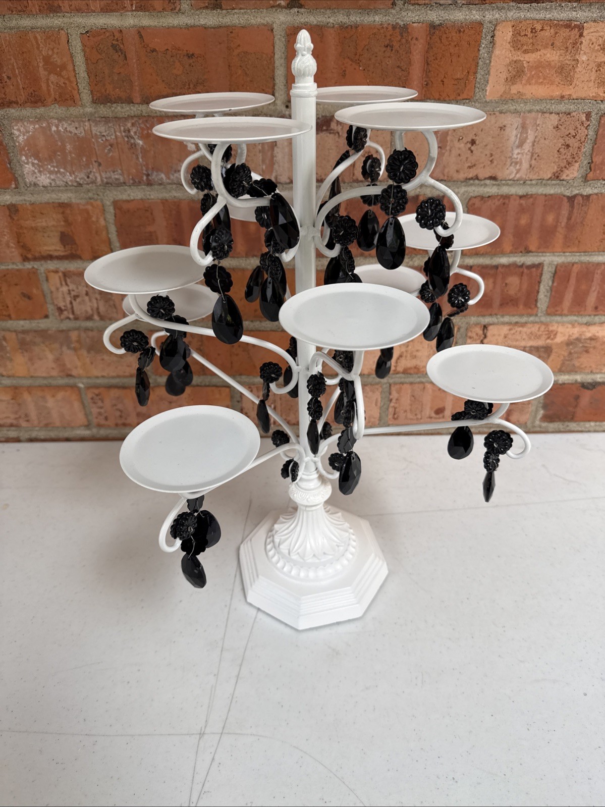 12 Piece Cupcake Stand Candle Holder White With Black Jewelry 20 Inches Tall