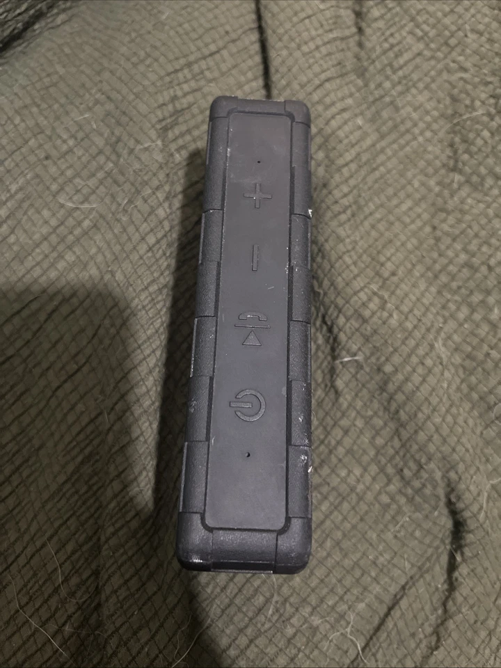 Blackweb Rugged Bluetooth Speaker - Image 2 of 4