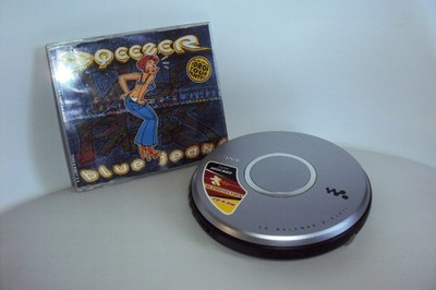 Sony Walkman D-EJ011 CD Walkman Discman Vintage Retro
