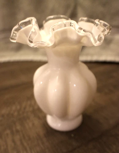 Vintage Fenton Silver Crest Milk Glass, White, Melon Vase