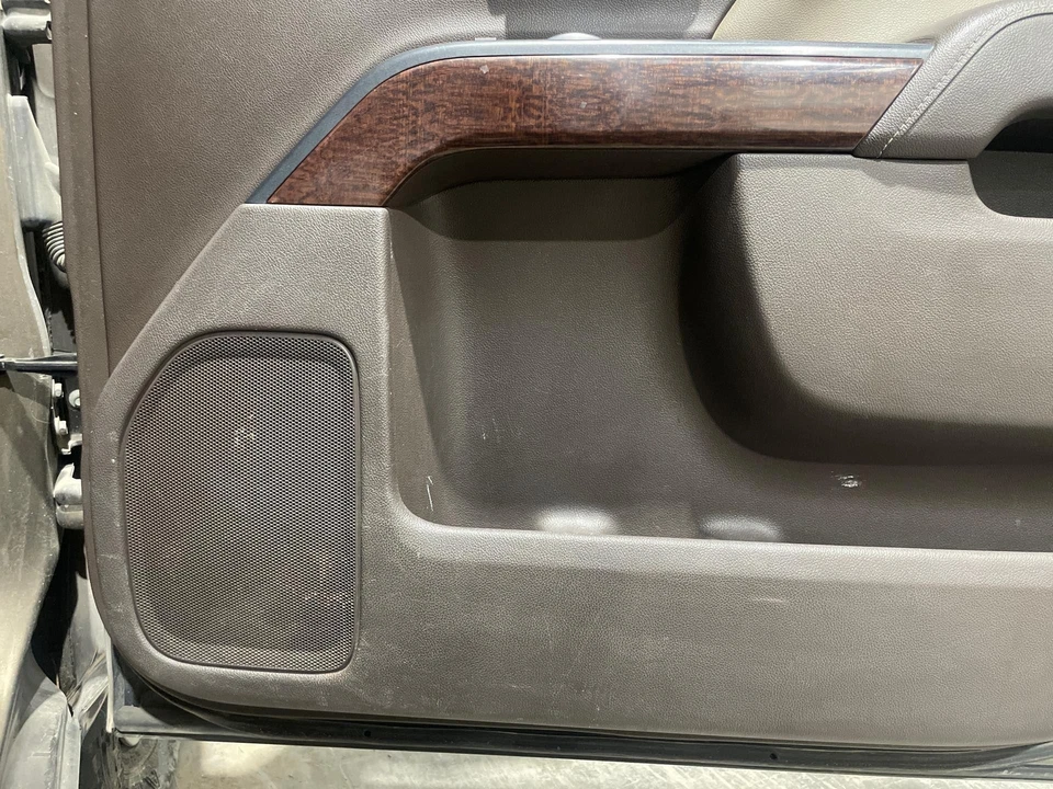 2014 - 2015 GMC Sierra 1500 Passenger RH Cocoa/Dune-H2T Front Door Trim Panel Foto 4 de 4