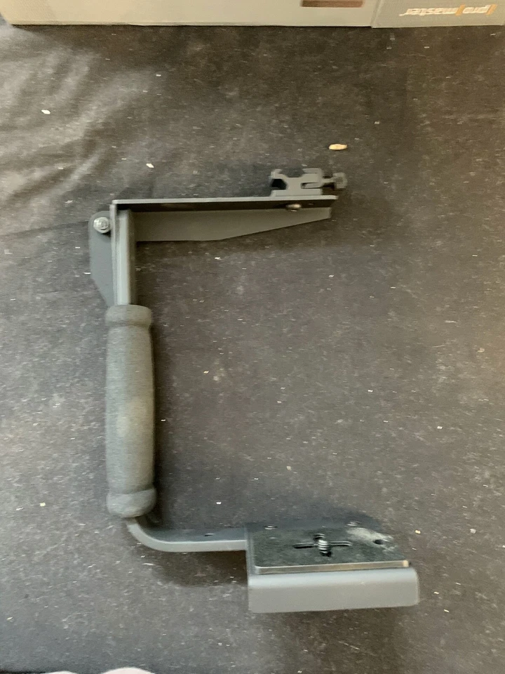 Pro master model 1 flash bracket - Image 2 of 4