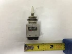 13AT401-T2  MICRO SWITCH