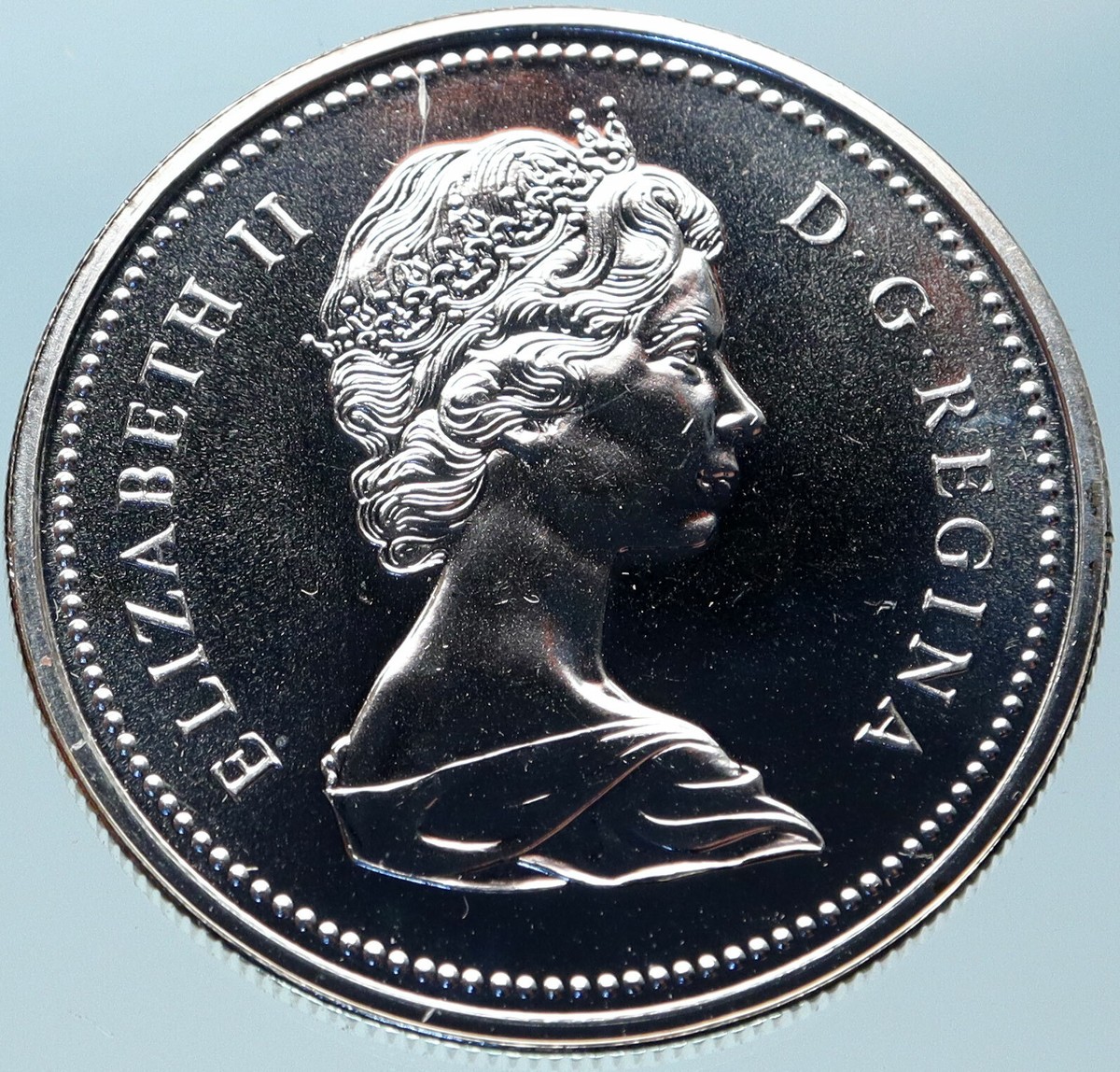 1974 CANADA Queen Elizabeth II Winnipeg Past / Present Silver