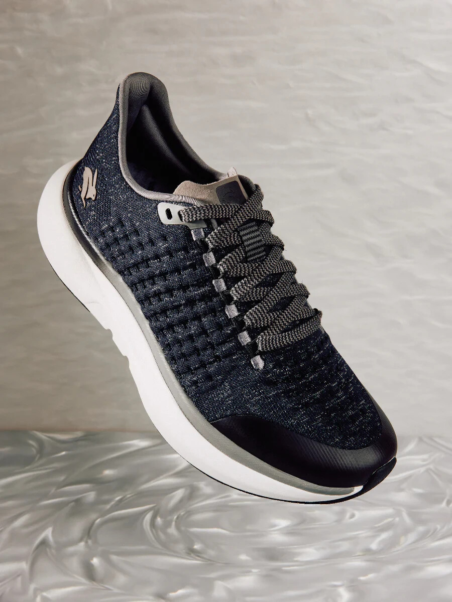 NIB* Rabbit Dream Chaser Running Shoes Women display picture 3