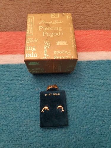 14kT Solid Yellow Gold Dolphin Earrings Estate Find