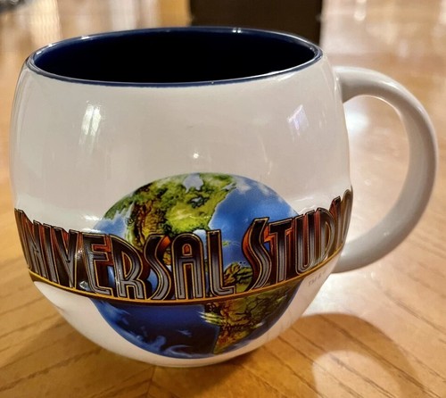 2012 Universal Studios Barrel Shape Cup Mug 3D Globe Logo White Blue Ceramic - Picture 2 of 4