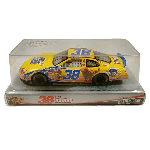 Action Elliott Sadler #38 M&M's 2006 Ford Fusion 1/24 | eBay