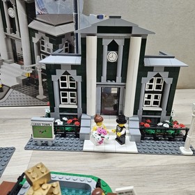 Lego Creator Expert Town Plan 10184