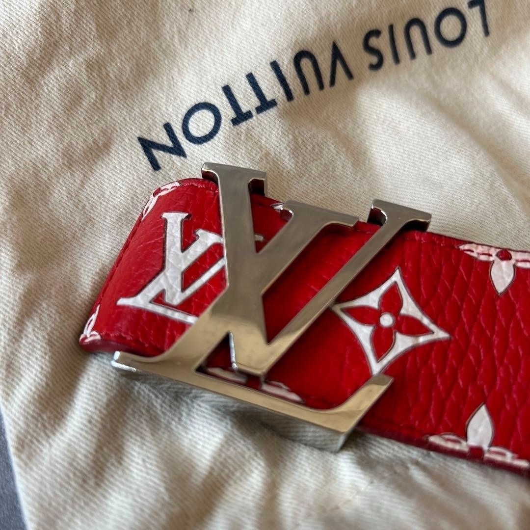 Rare Louis Vuitton x Supreme Red Monogram Leather LV Initial 90/36 Belt image 3