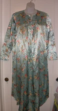 Carole Hochman Heavenly Soft Blue Floral Brushed Back Satin Night Gown Small