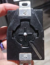 Hubbell Hubbellock Receptacle 30A 600 VAC