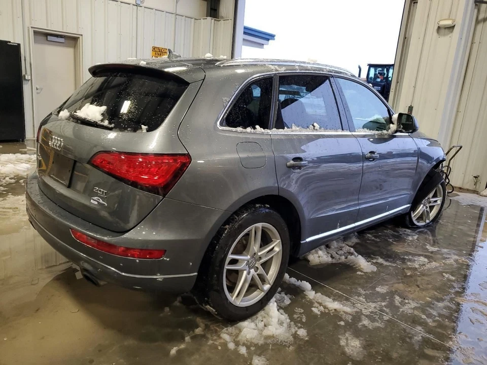 Passenger Front Seat VIN Fp 7th And 8th Digit Fits 13-17 AUDI Q5 2461274 — 第 3/4 张图片