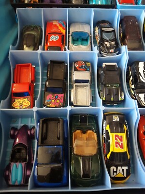 Vintage 1983 Matchbox Official Collectors Carry Case+Blue Tray