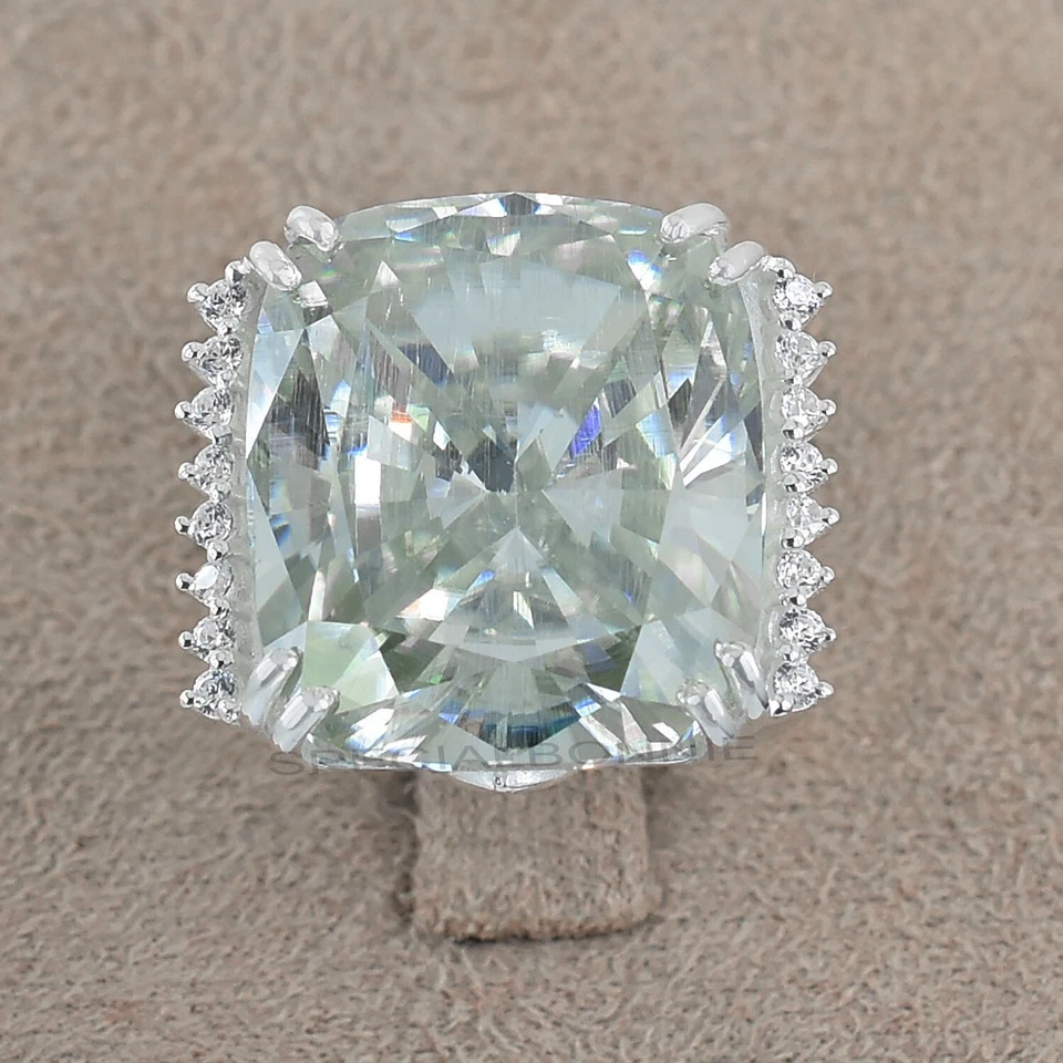 Anillo de diamantes grises de corte cojín certificado 32 quilates sin tachuelas de diamantes. Tarifas gratuitas. Foto 4 de 4