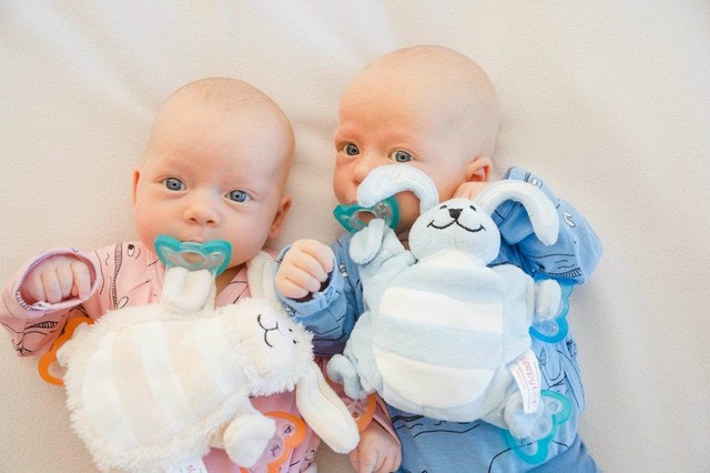 sleepytot dummy holder