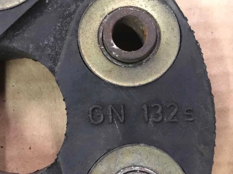 REAR DRIVE SHAFT RUBBER DISC FITS 86 87 88 89 90 91 MERCEDES BENZ 420SEL - Image 3 of 4