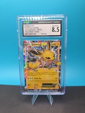 Carta Pokémon CGC 8.5 Jolteon EX 28/83 Holo Generazioni