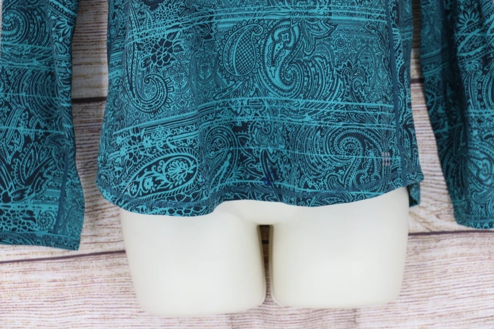 Title Nine Mujer Talla Mediana Pullover Manga Larga Estampado Paisley Lana Top Verde azulado Foto 4 de 4