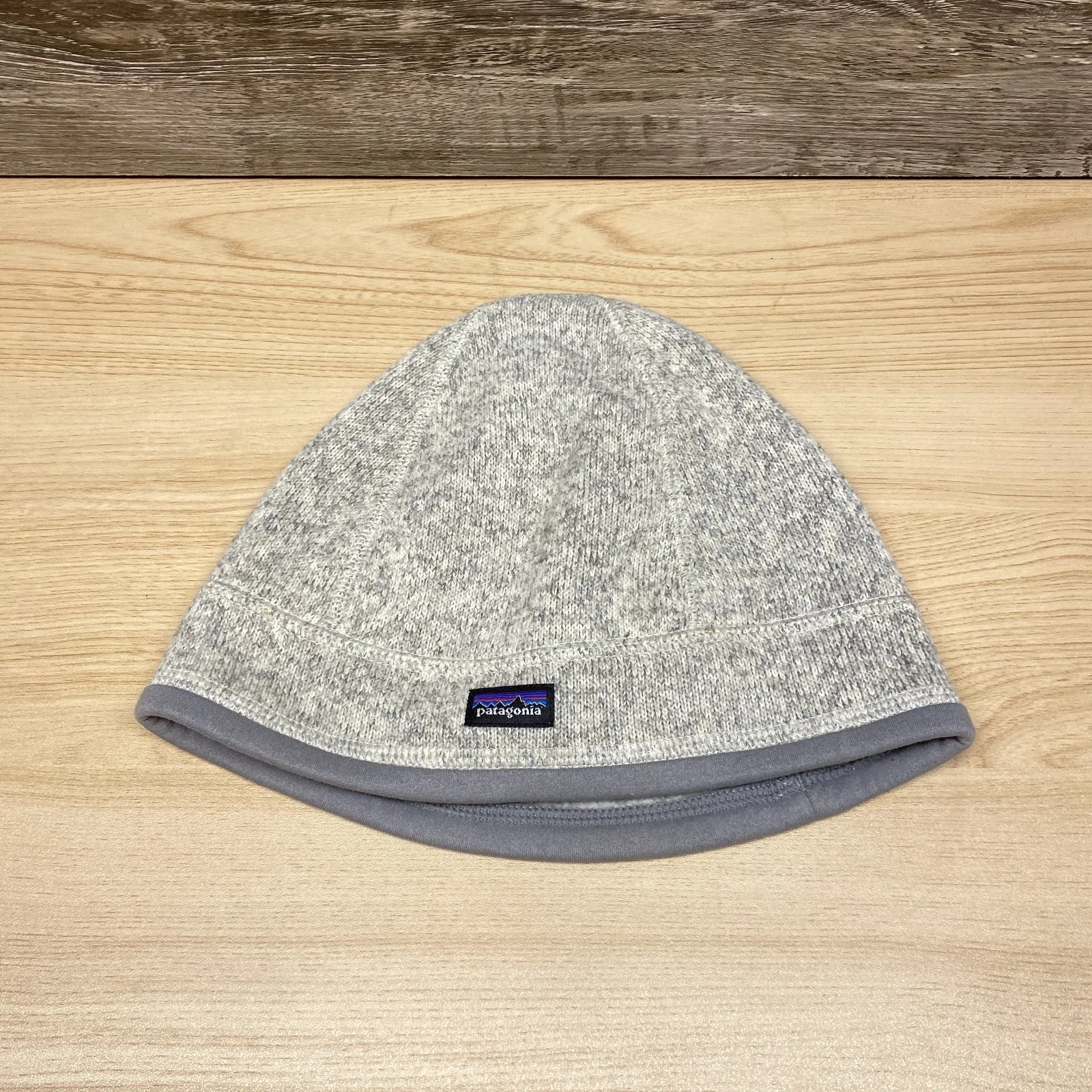 Patagonia Hat Cap Beanie Gray Better Sweater Fleece Lined Outdoor Hiking Logo M
Opens in a new windo