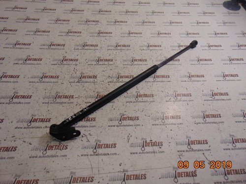 Toyota Corolla Verso Linke Seite Federbein Muffe Dämpfer 68960-0F010 Used 2004