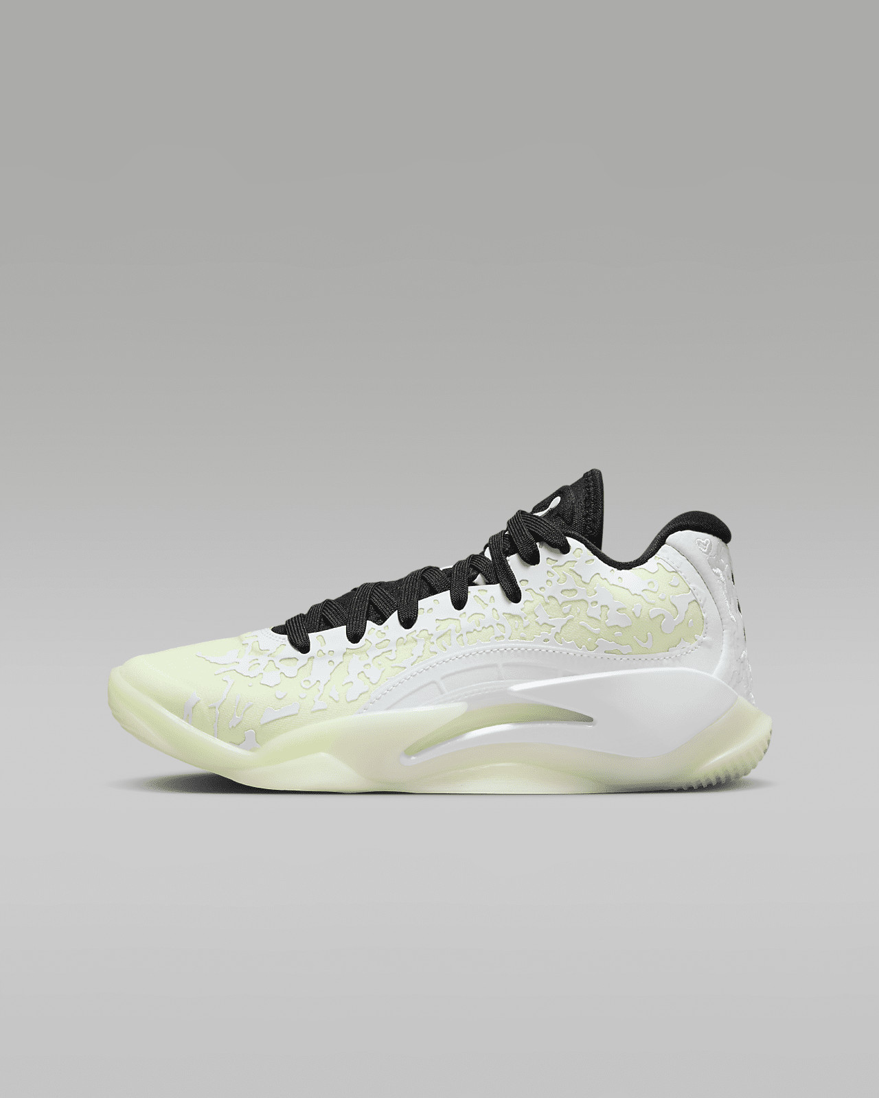 Кроссовки Nike Zion 3 белые GS DV3869-110