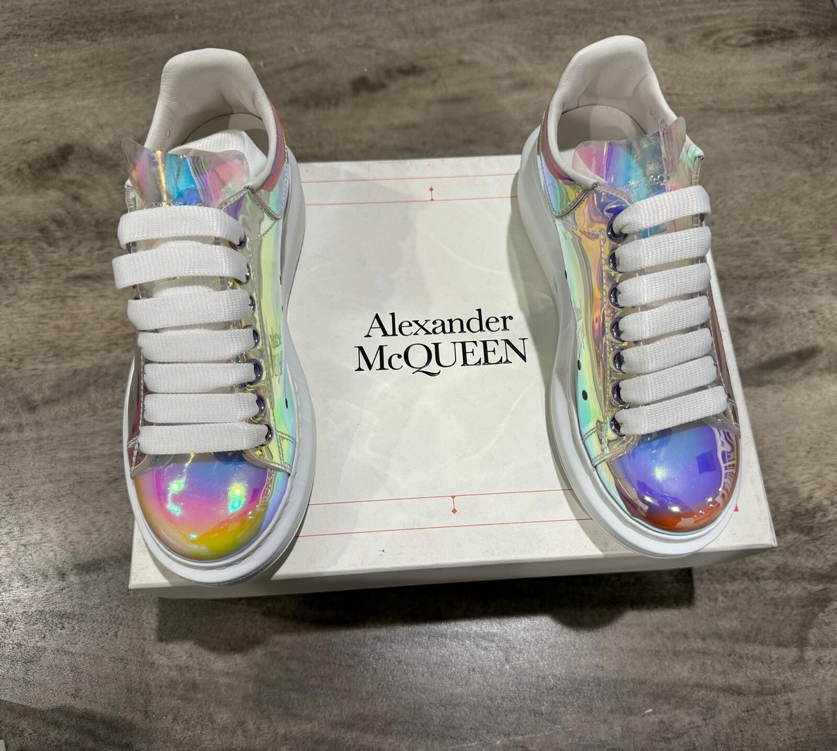 Iridescent Alexander McQueen Alexander McQueen, Iridescent Larry trainers. - Unique  main image 4
