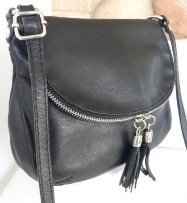 Lavorazione Artigianale ~ Black Leather Crossbody Small Bag Tassel ~ Italy ~Nice