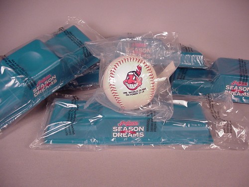 1990's Cleveland Indians 5 Baseball display stands MIP MLB Season of Dreams - Picture 3 of 4