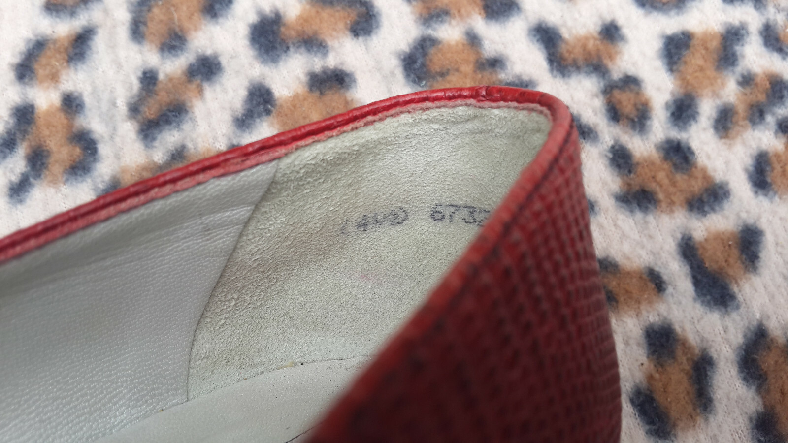 Peter Kaiser Ex Display Red Lizard pattern Leathe… - image 10