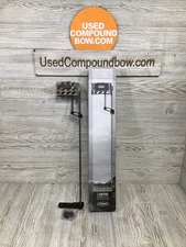 Mathews LowPro Detachable RH Quiver Realtree Edge (New in box)