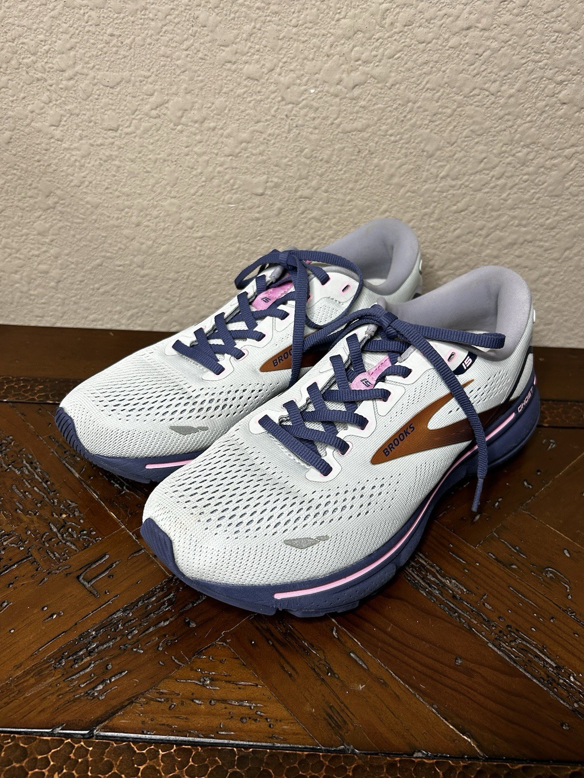 Brooks Ghost 15 Women's Running Shoes Size 9 Medium Purple Blue Pink image 3