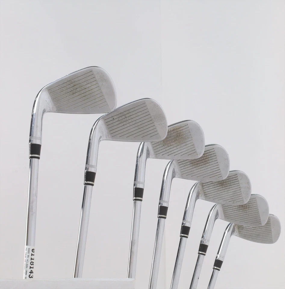 Wilson Fg Tour V6 Iron Set 5-Pw, Gw Extra Stiff Dynamic Gold Steel 1181431 Good - Image 2 of 4