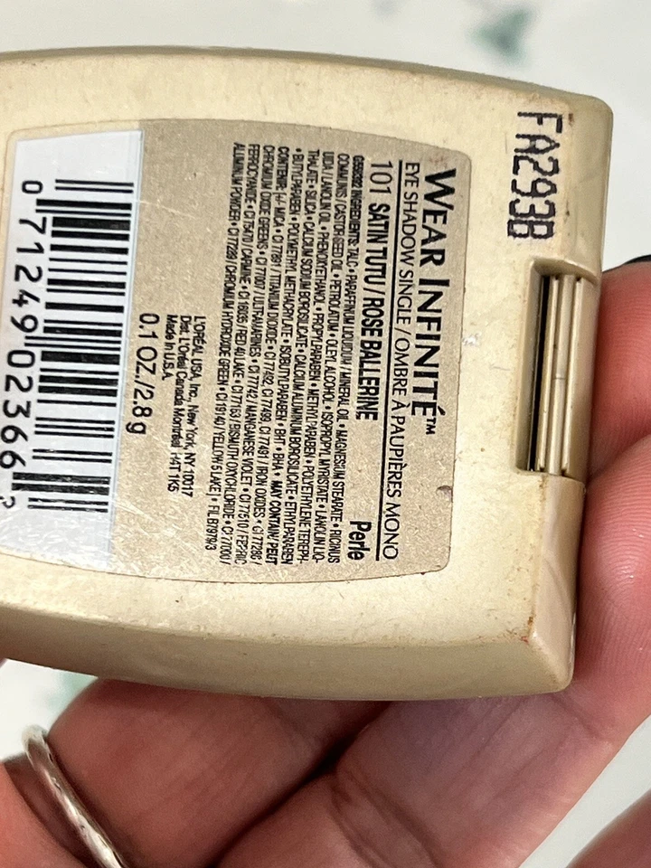 NEW SEALED - Loreal Wear Infinite Perle Eye Shadow 101 Satin Tutu (2.8g) - Image 4 of 4