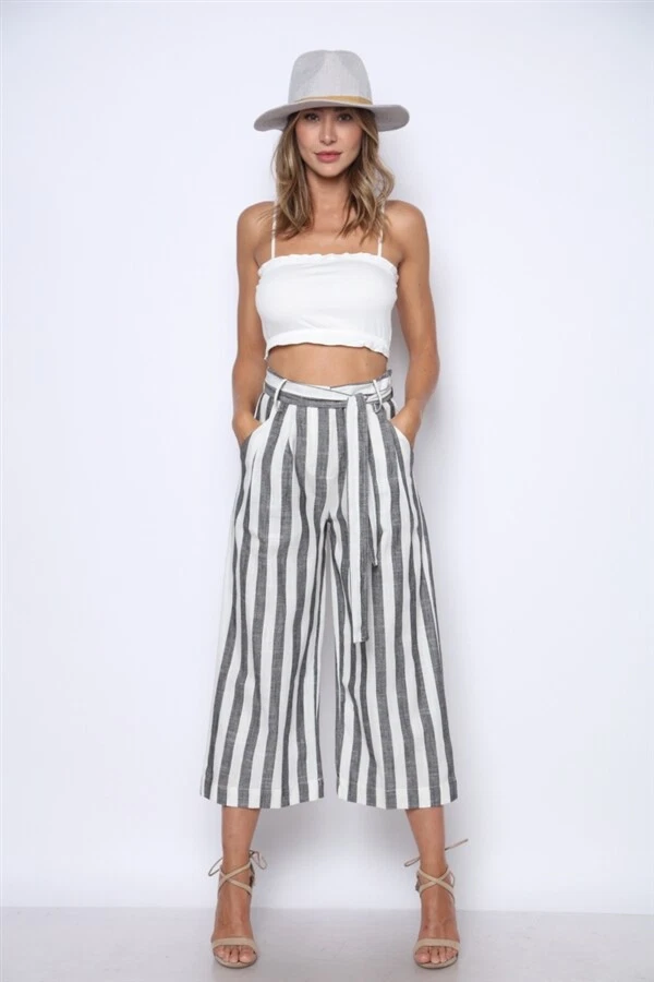 Black and White Stripe Boho Capri Pants Size Small Summer Travel
