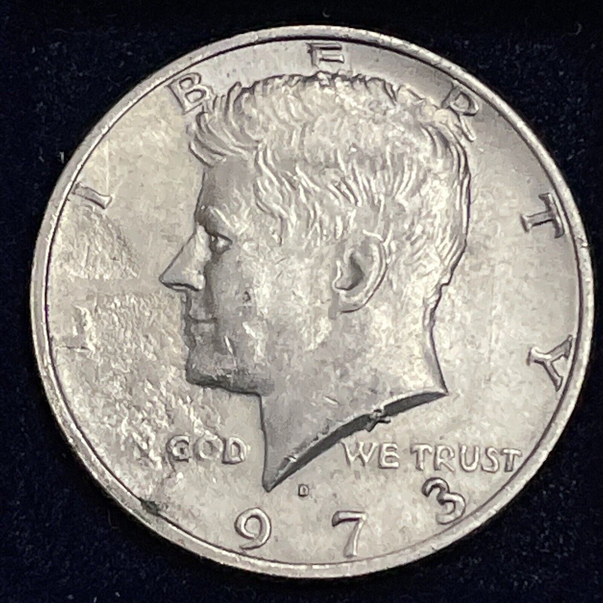 スキー Don 1973 D Kennedy Half Dollar 50c ERROR - Struck Through Grease