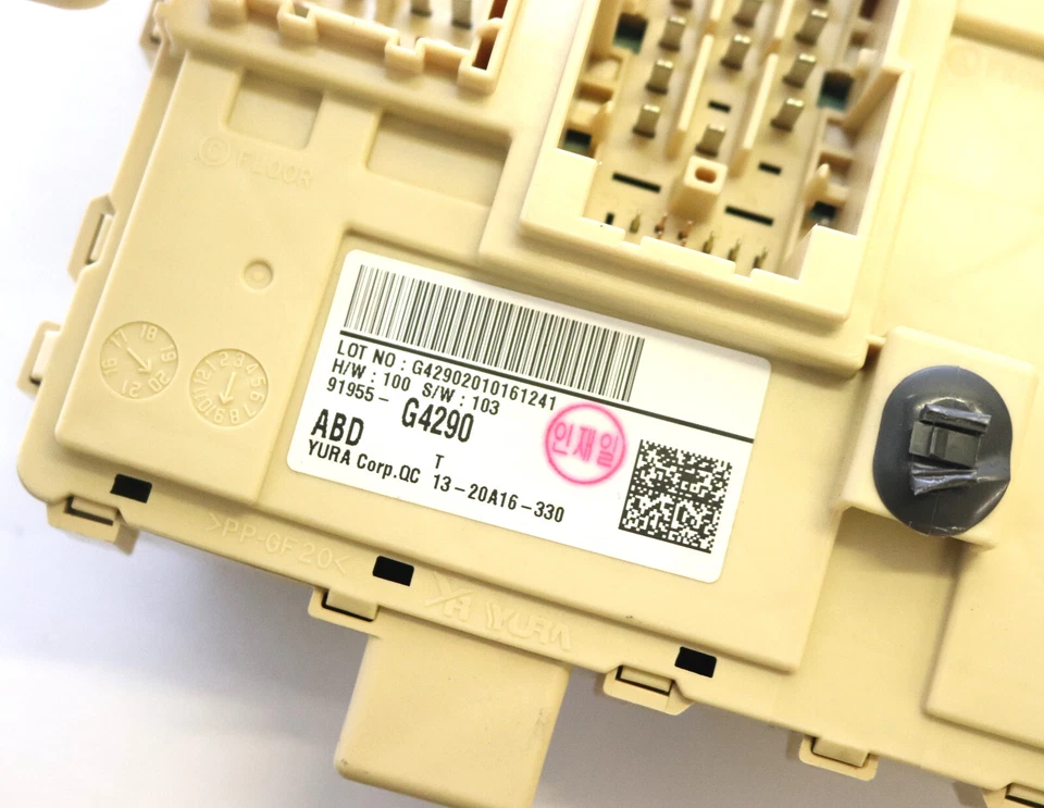 Centralina scatola fusibili Hyundai I30 PD Facelift 91955-G4290 - Immagine 3 di 3