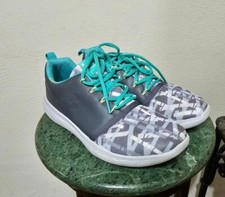 UNDER ARMOUR Sneakers Youth Size 6Y Gray and Green Teal Girls