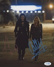Caity Lotz Katrina Law Arrow Autographed Signed 8x10 Photo ACOA 
