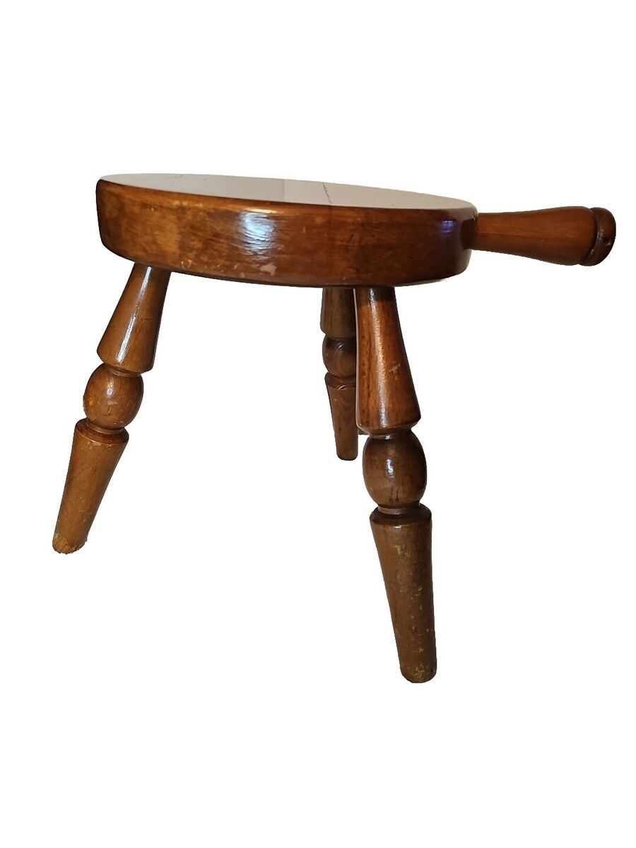 Vintage Wood 3-Legged MILKING STOOL w/Handle El Segundo Made Vintage Wood 3-Legged MILKING STOOL w/Handle El Segundo Made