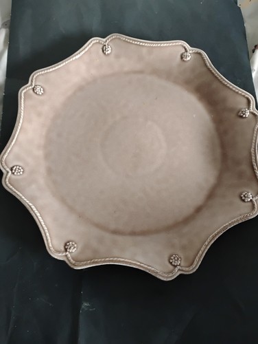 Juliska Berry And Thread Platter - Picture 3 of 6