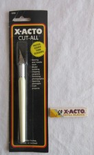 X-Acto Number 3286 Knife white handle and 11 Blades 5 pcs. in pack NOS